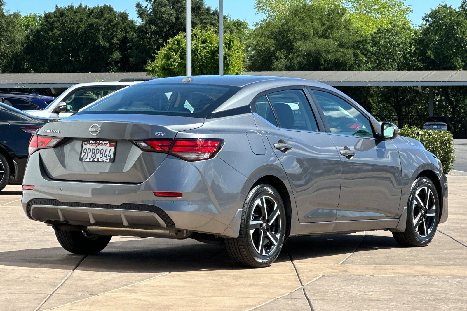 Used 2024 Nissan Sentra SV w/ All-Weather Package image 4
