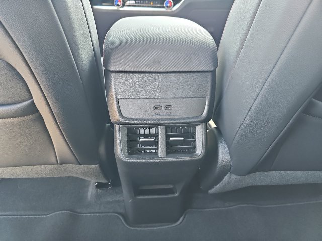 New 2027 Chevrolet Equinox RS FWD image 21