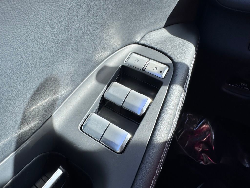 New 2026 Lincoln Navigator L Reserve AWD/4WD image 24