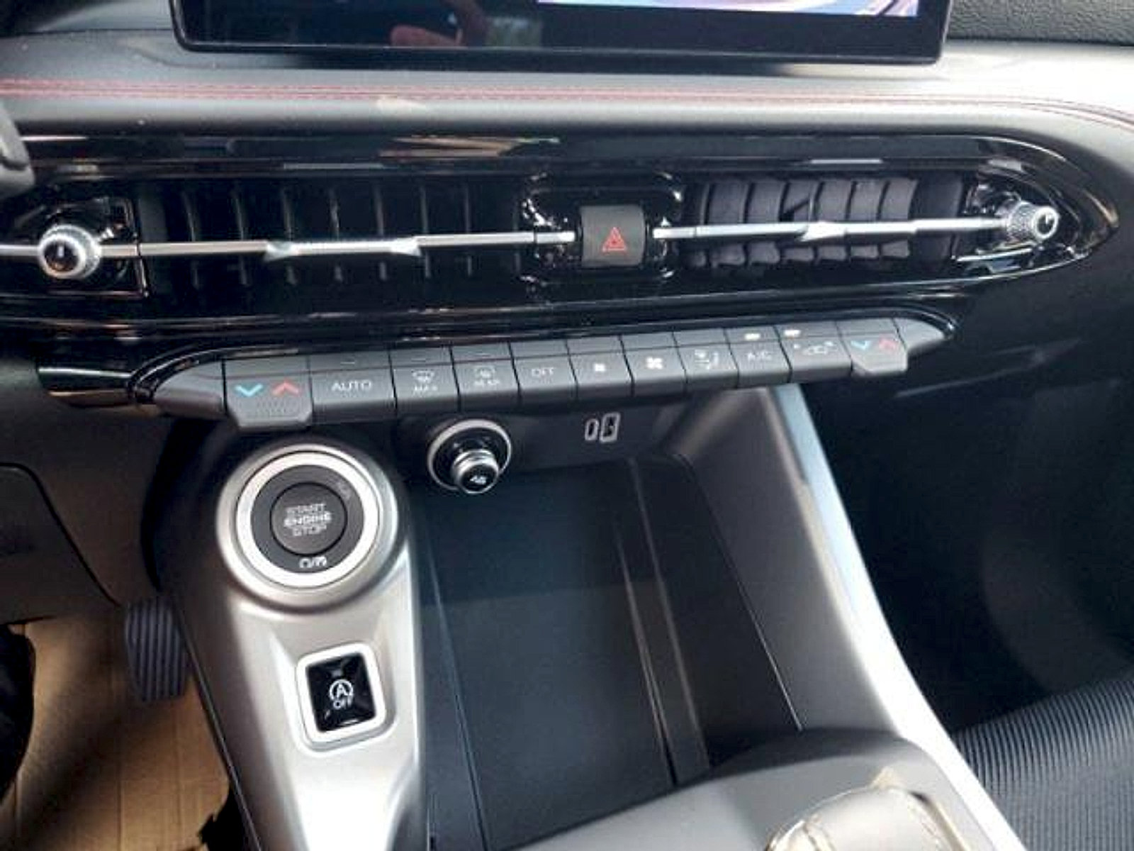New 2024 Dodge Hornet GT w/ GT Blacktop Package AWD/4WD image 13