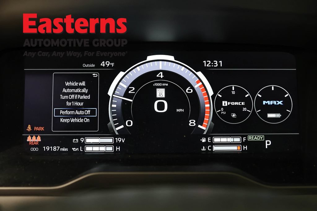 Used 2024 Toyota Tundra Limited AWD/4WD image 18