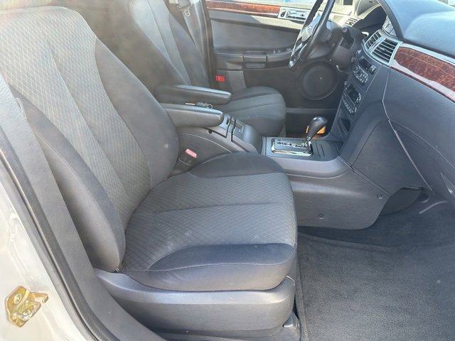 Used 2006 Chrysler Pacifica Touring image 11