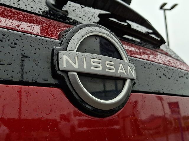 Used 2024 Nissan Pathfinder Rock Creek AWD/4WD image 31