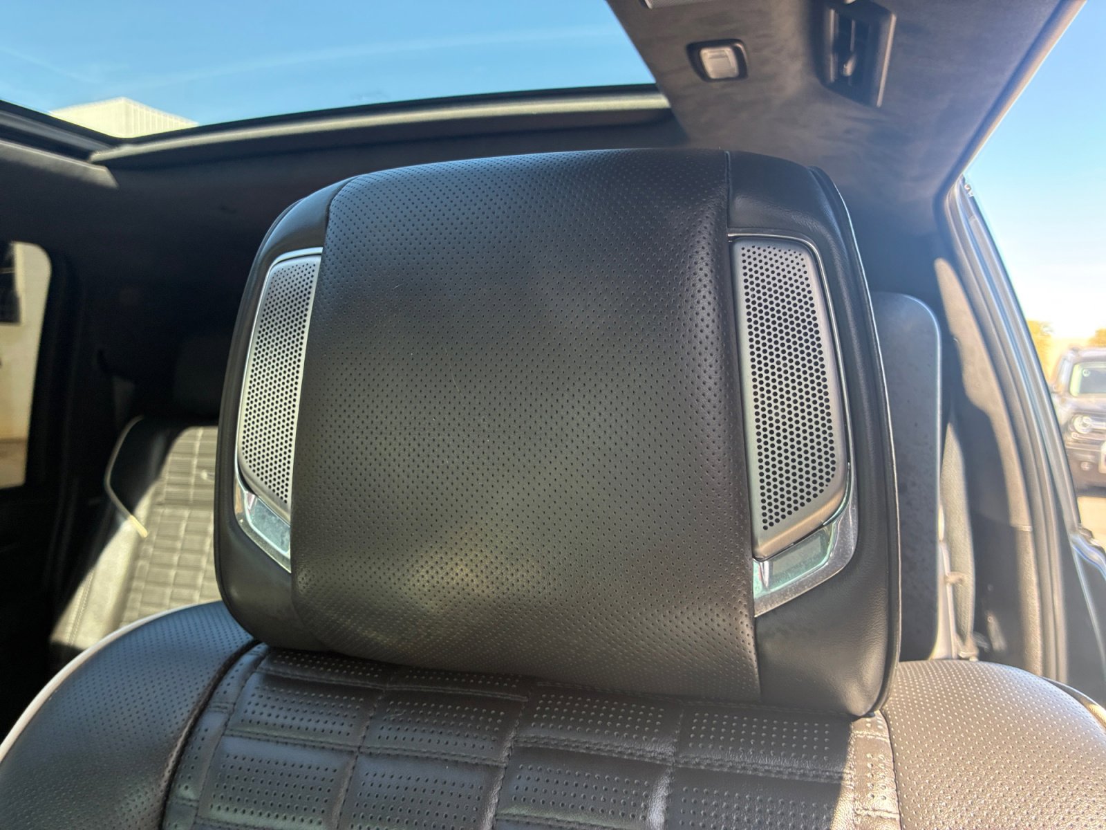 Used 2023 Cadillac Escalade ESV V w/ Heavy-Duty Trailer Package image 42