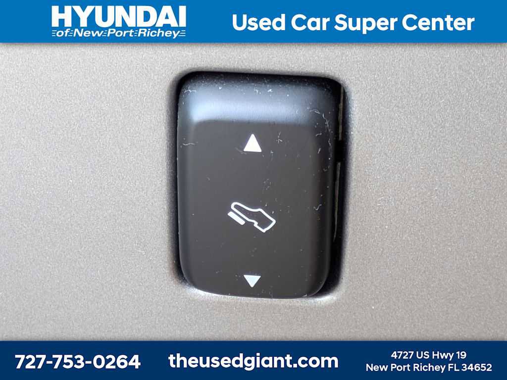 Used 2012 Ford Expedition XLT RWD image 34