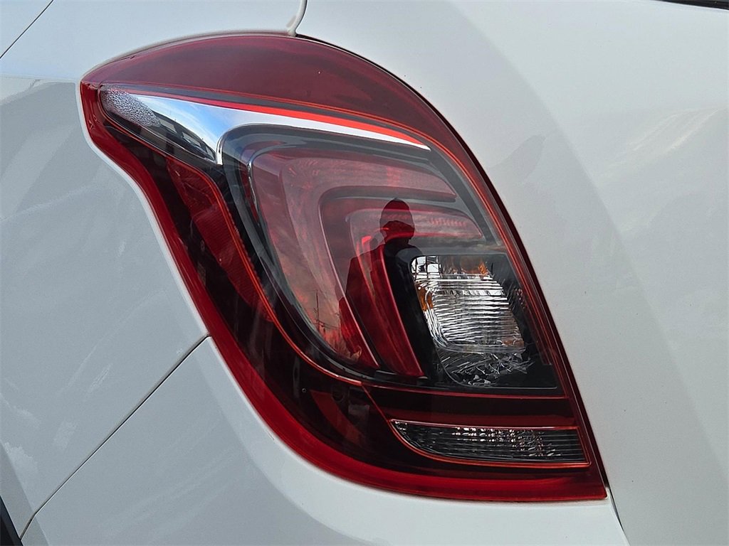 Used 2017 Buick Encore Preferred image 11