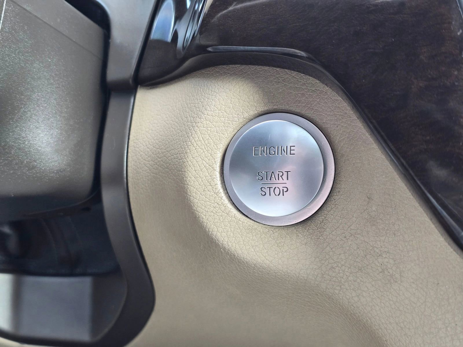 Used 2015 Mercedes-Benz ML 350 4MATIC image 33