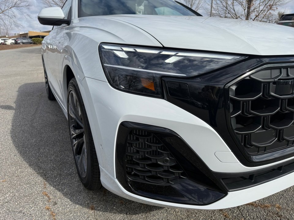 New 2026 Audi Q8 Premium Plus image 24