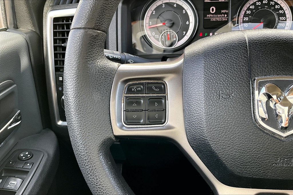 Used 2021 RAM 1500 Classic SLT RWD image 23