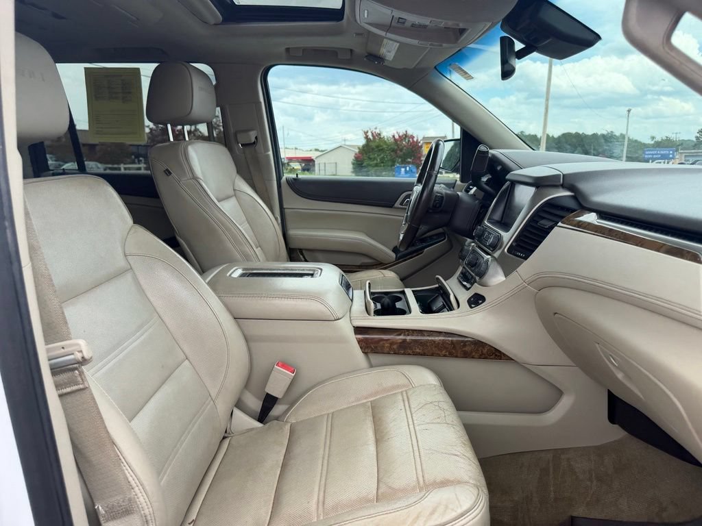 Used 2016 GMC Yukon XL Denali w/ Open Road Package AWD/4WD image 30