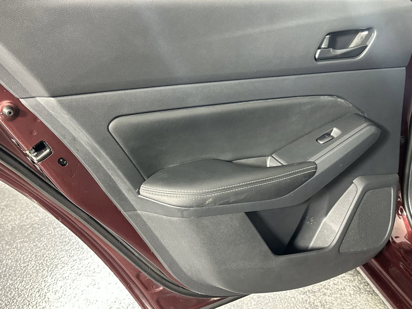 Certified 2025 Nissan Altima 2.5 SV image 30