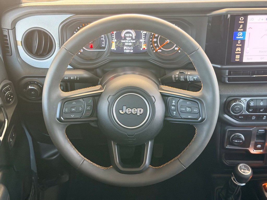 Used 2024 Jeep Wrangler Sport AWD/4WD image 8
