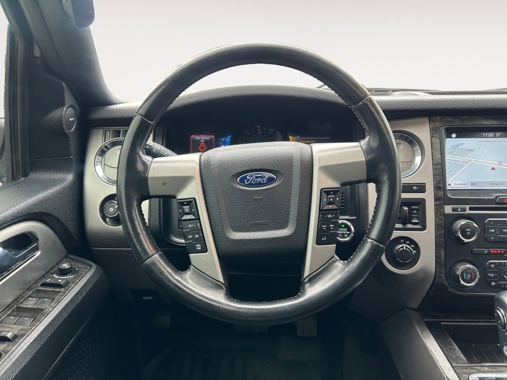 Used 2017 Ford Expedition Max Limited image 12