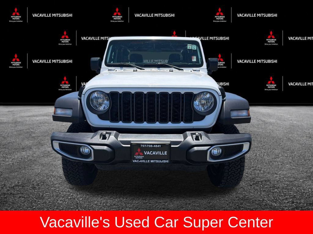 Used 2024 Jeep Gladiator Sport AWD/4WD image 8