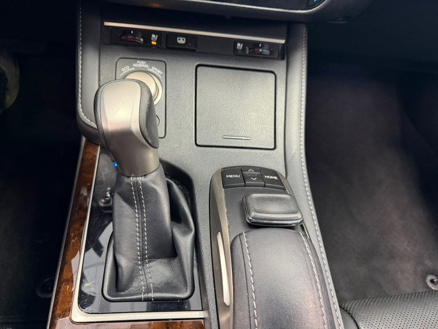 Used 2016 Lexus ES 350 w/ Luxury Package w/Wood Trim FWD image 41