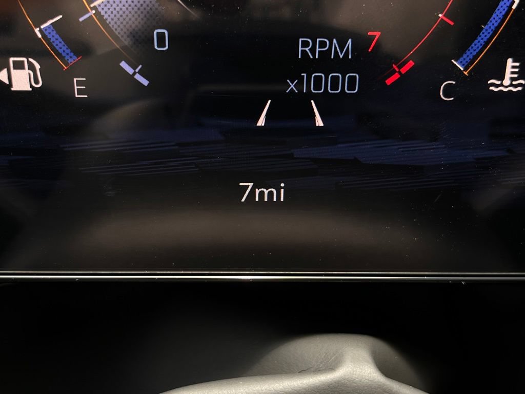 New 2026 Chevrolet Tahoe High Country AWD/4WD image 25