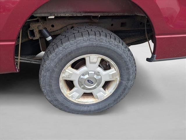 Used 2014 Ford F150 XLT w/ Equipment Group 301A Mid RWD image 10