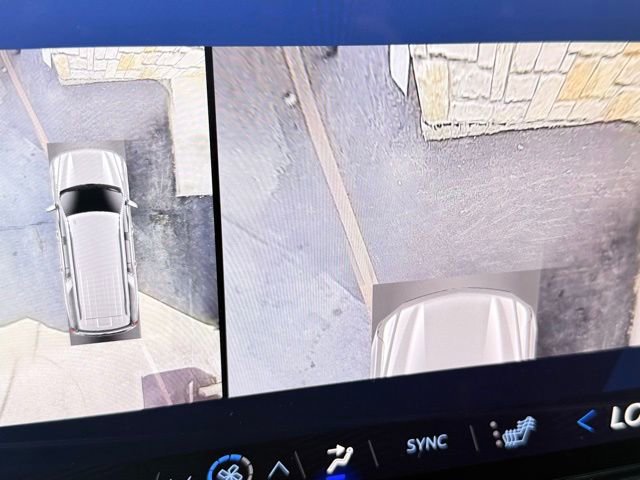 Certified 2025 Chevrolet Suburban Z71 image 40