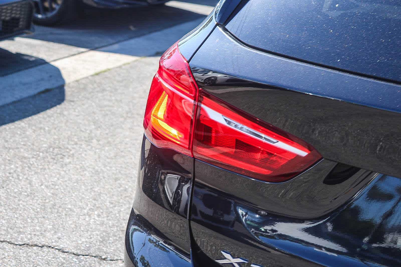 Used 2018 BMW X1 sDrive28i FWD image 7