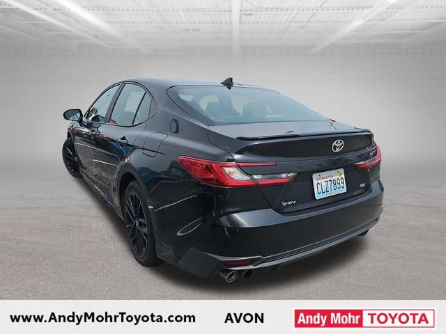 Used 2025 Toyota Camry SE FWD image 4