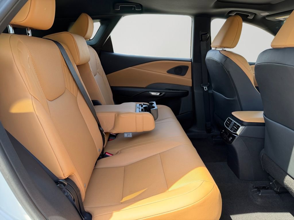 Used 2025 Lexus RX 350 Premium image 9