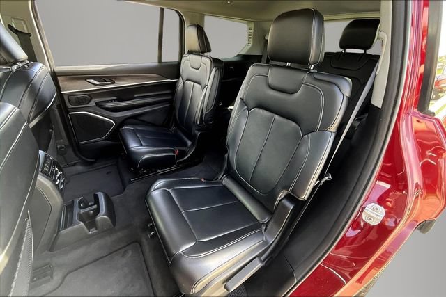 Used 2021 Jeep Grand Cherokee L Limited AWD/4WD image 22