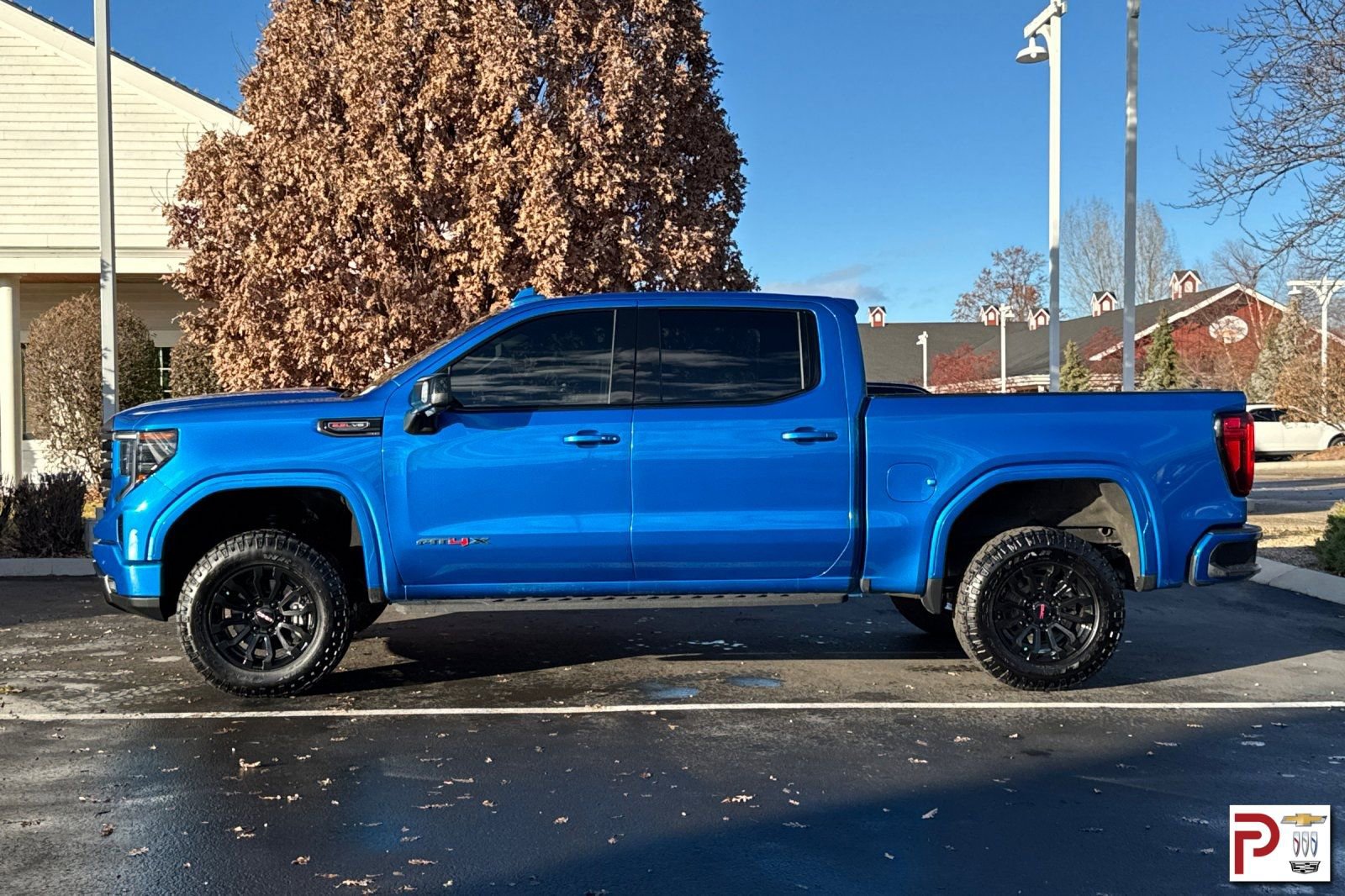 Used 2022 GMC Sierra 1500 AT4X image 7