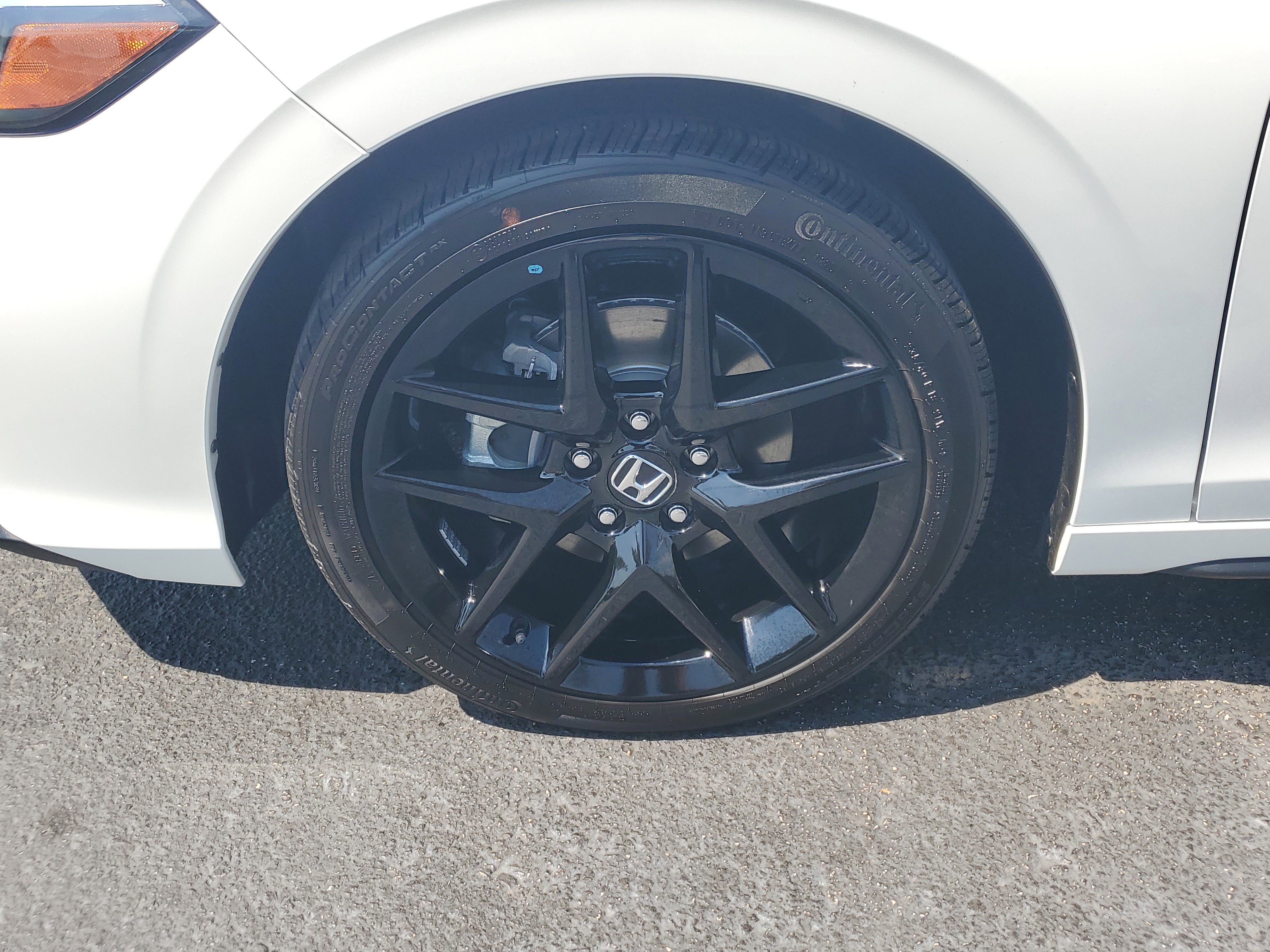 Used 2025 Honda Civic Sport image 5