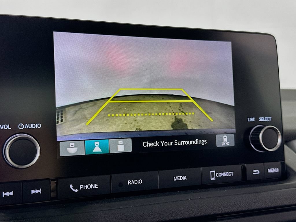 Used 2025 Honda Accord SE image 10