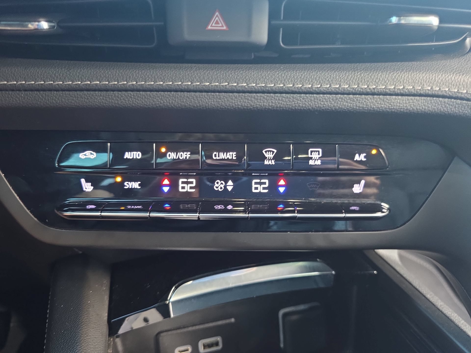 Used 2023 Buick Envision Essence FWD image 24