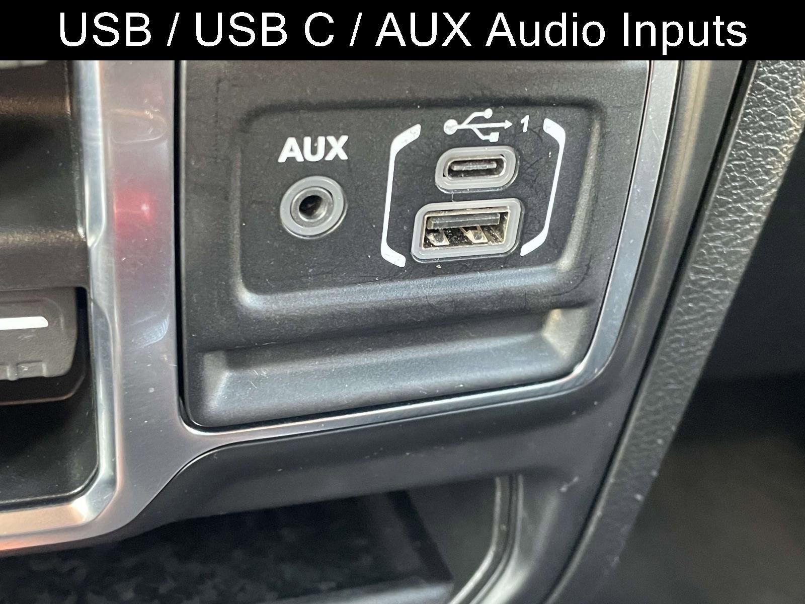 Used 2021 Jeep Wrangler Unlimited Sahara image 6