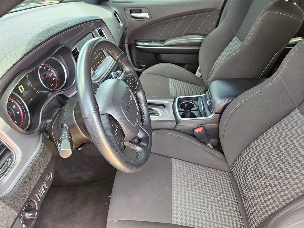 Used 2023 Dodge Charger Scat Pack w/ Technology Group RWD image 14