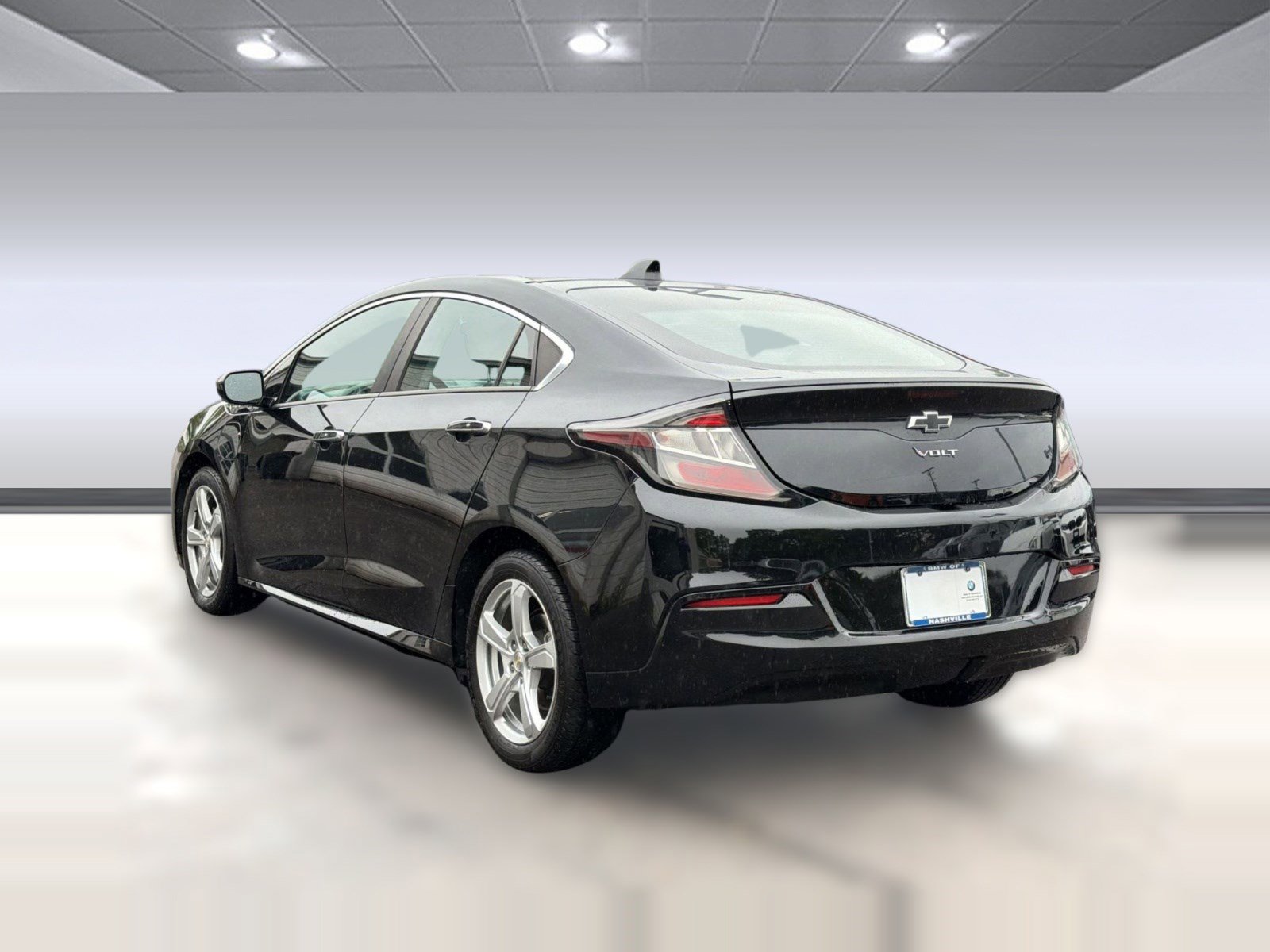 Used 2018 Chevrolet Volt LT w/ Comfort Package FWD image 3
