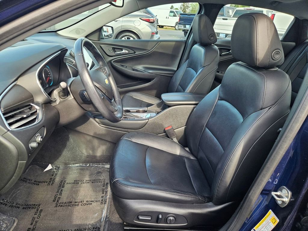 Used 2017 Chevrolet Malibu LT w/ True North Edition FWD image 22