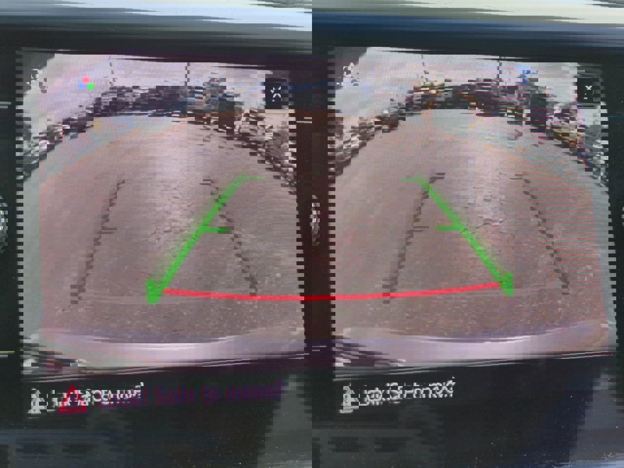 Used 2024 Volkswagen Taos SE image 21