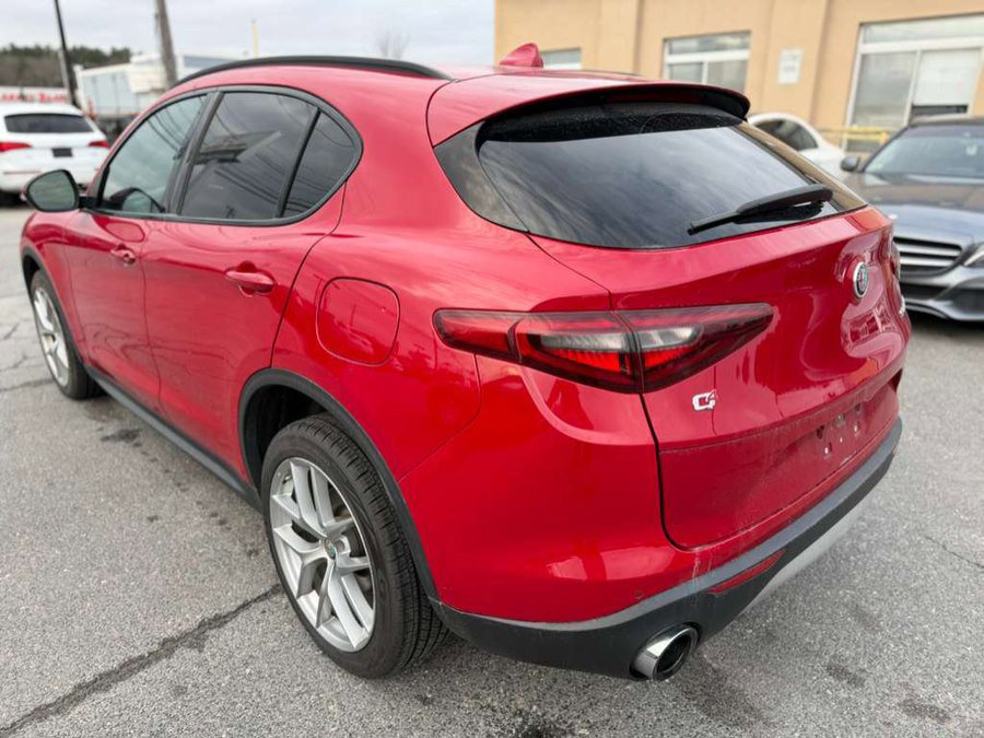 Used 2018 Alfa Romeo Stelvio Sport w/ Quick Order Package 22J Sport image 6