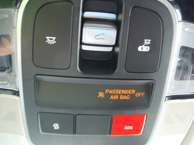 Used 2023 Hyundai Tucson Limited w/ Cargo Package AWD/4WD image 27