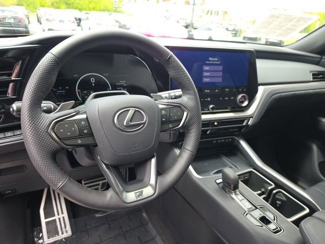 Used 2026 Lexus TX 500h AWD w/ Technology Package image 8