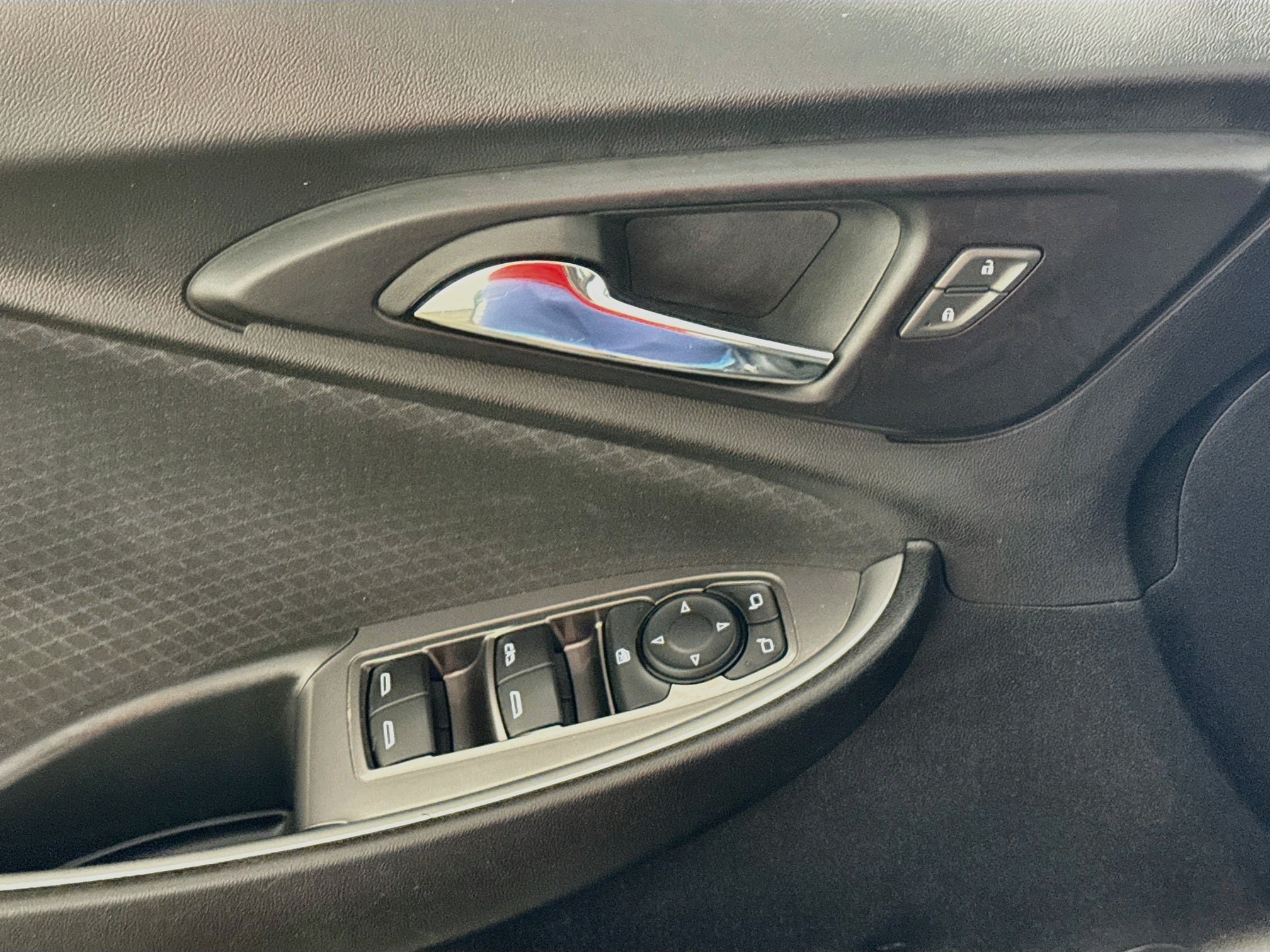 Used 2025 Chevrolet Malibu LT FWD image 20