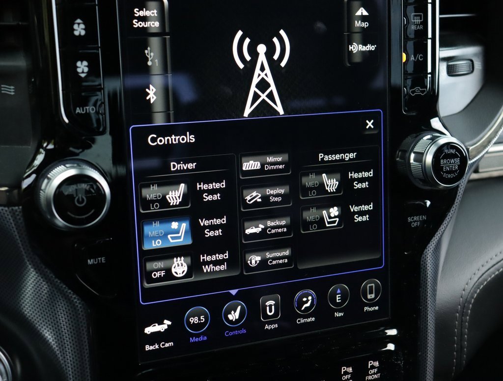 Used 2021 RAM 1500 Limited image 15