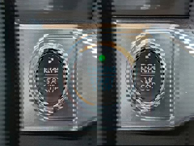 Used 2022 Ford F150 Lariat w/ Max Trailer Tow Package image 21