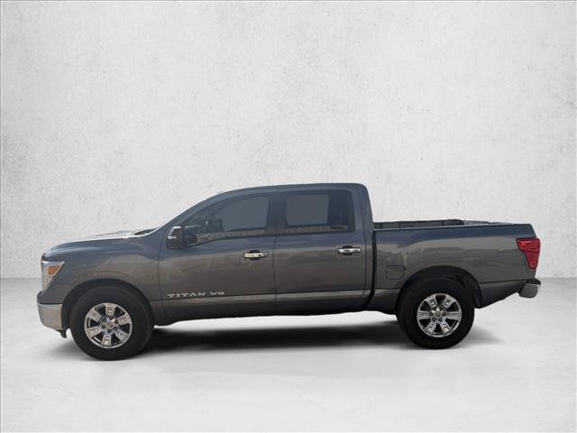 Used 2019 Nissan Titan SV RWD image 2