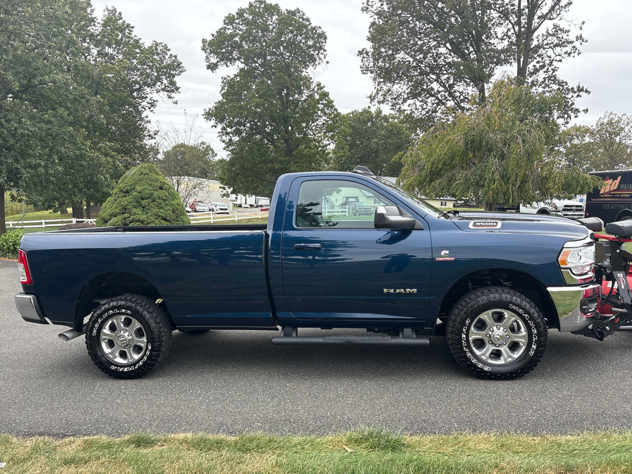Used 2021 RAM 3500 Big Horn w/ Safety Group B image 5