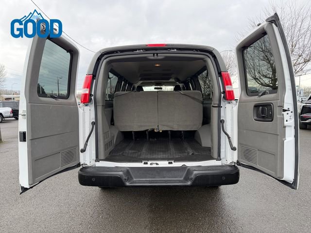 Used 2023 Chevrolet Express 3500 LS image 28