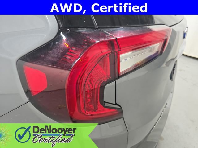 Used 2024 GMC Terrain SLE image 31