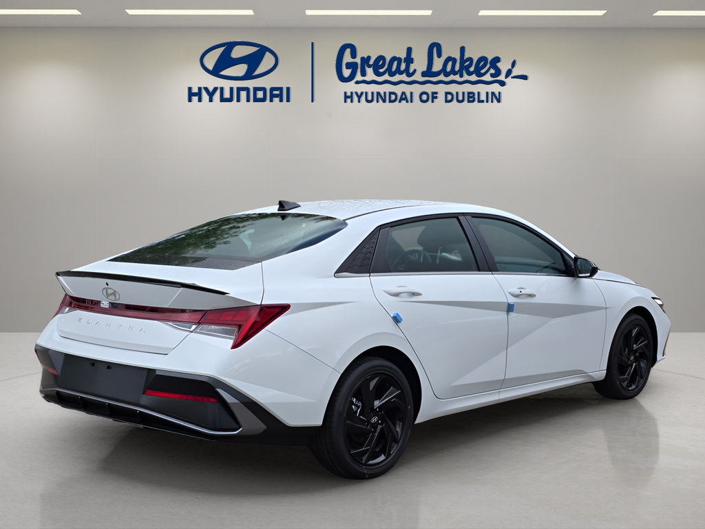 New 2026 Hyundai Elantra SEL Sport Premium FWD image 5