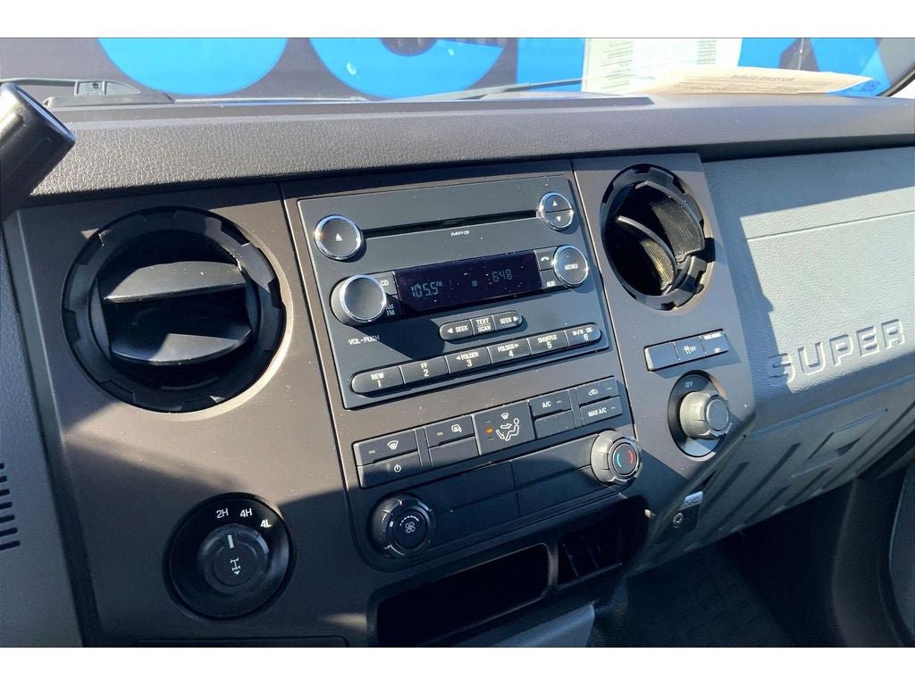 Used 2015 Ford F250 XL w/ Power Equipment Group AWD/4WD image 7