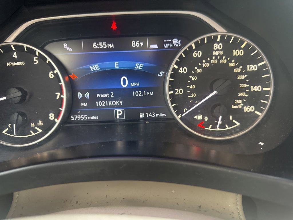 Used 2016 Nissan Murano Platinum w/ Platinum Technology Package FWD image 10