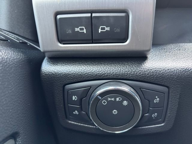 Used 2021 Ford F350 Platinum w/ Tremor Off-Road Package image 20