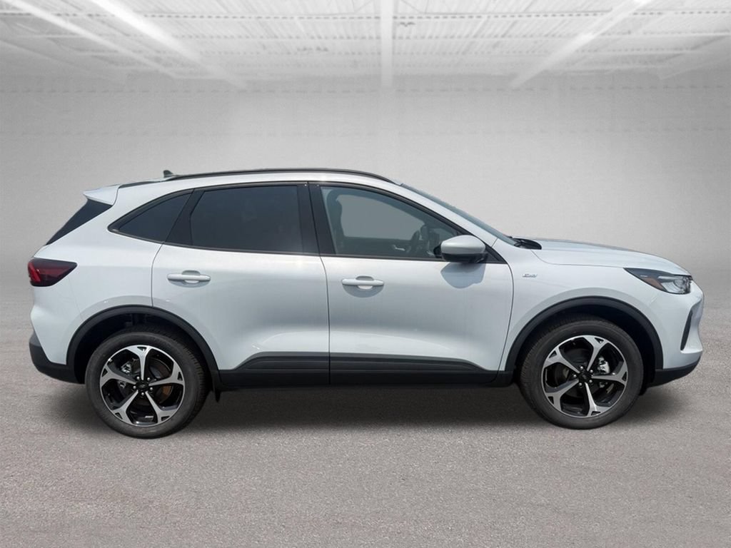 New 2026 Ford Escape ST-Line Select AWD/4WD image 2